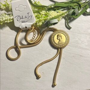 Oak&Ivy Bolo necklace